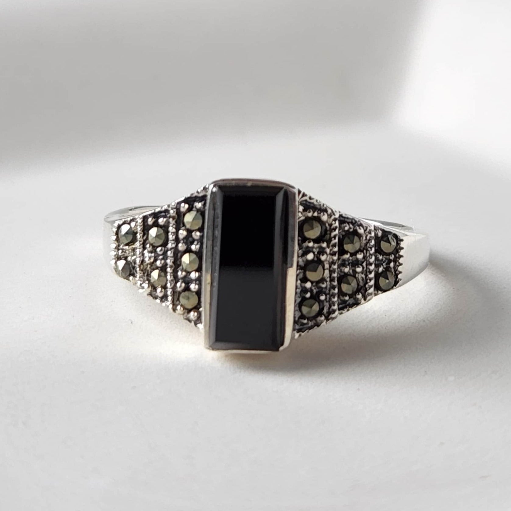 art deco onyx ring 