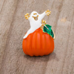Prosebud™ Haunted Harvest – Pumpkin & Ghost Crystal Brooch
